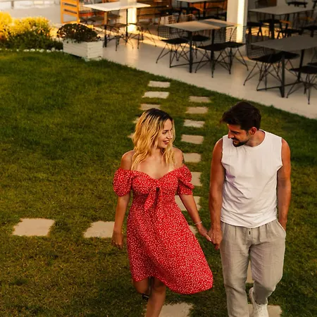 Terra Olivia Luxury And فيلة