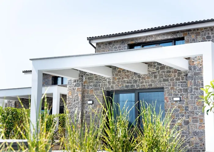 Terra Olivia Luxury And Βίλα Παλιούρι