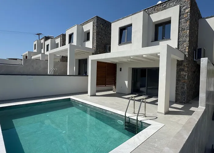 Terra Olivia Luxury And * Παλιούρι