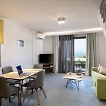 Terra Olivia Luxury And Paliouri