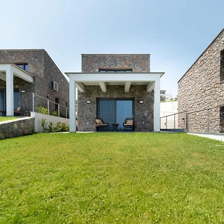 Villa Terra Olivia Luxury And *