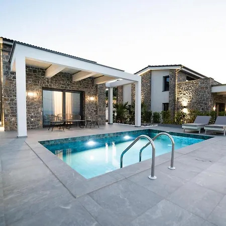 Villa Terra Olivia Luxury And *