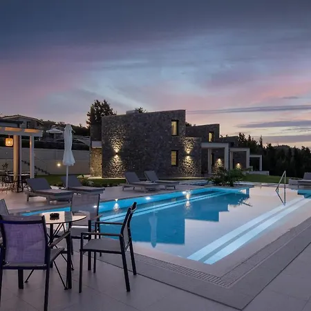 Terra Olivia Luxury And Луксозна вила Палиурион