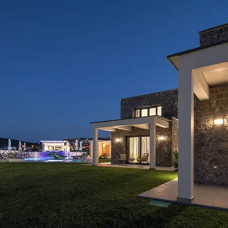 Terra Olivia Luxury And Палиурион