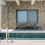 Terra Olivia Luxury And Vilă Paliouri