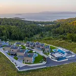 Terra Olivia Luxury And * Paliouri