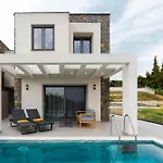 Terra Olivia Luxury And Paliouri