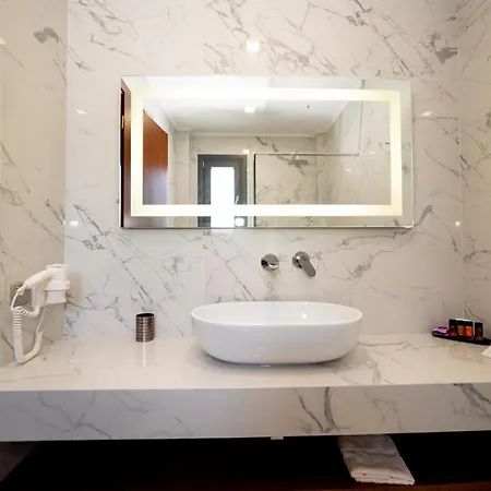 Terra Olivia Luxury And Paliouri