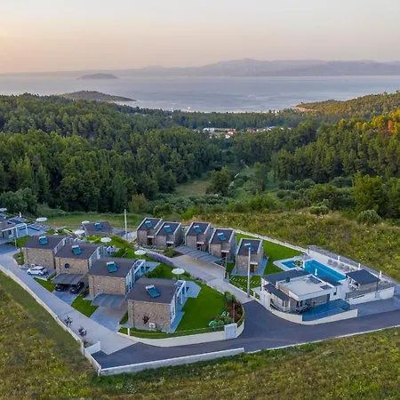 Terra Olivia Luxury And * Paliouri