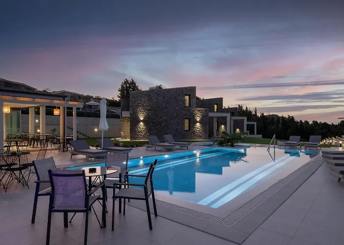 Terra Olivia Luxury And Vilă Paliouri