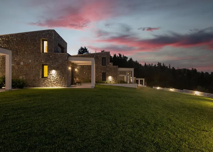 Terra Olivia Luxury And Paliouri